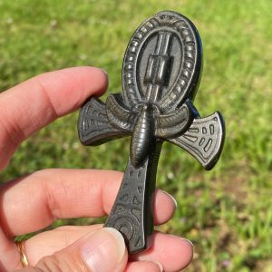 Croix d'Ankh en obsidienne dorée